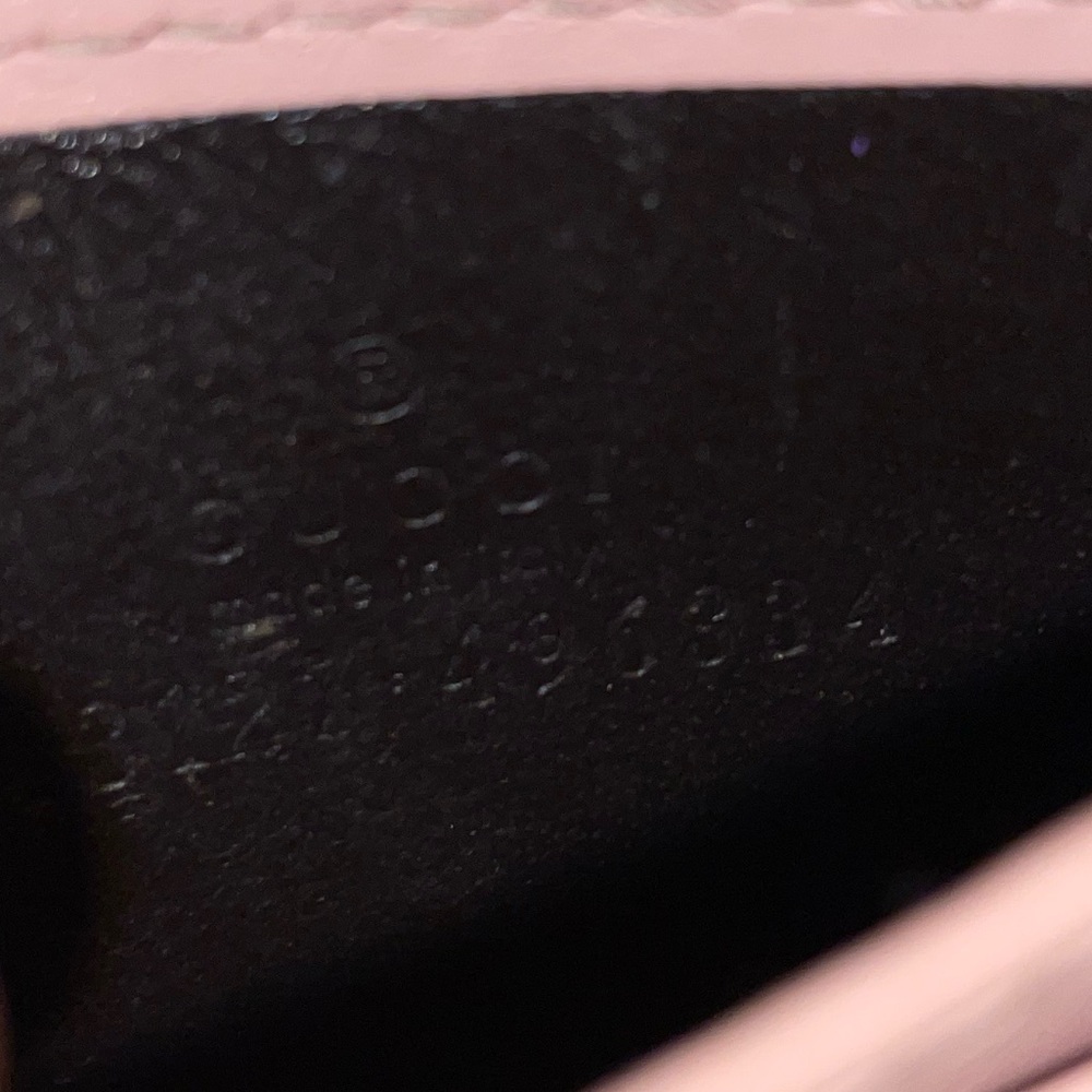 Authentic Gucci Card Holder - Picture 13 of 13